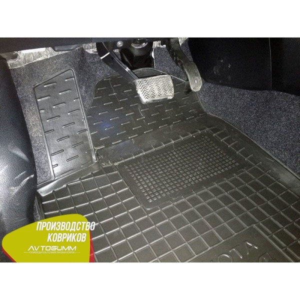 Автомобільні килимки в салон Toyota RAV4 2013-2016 (Avto-Gumm)