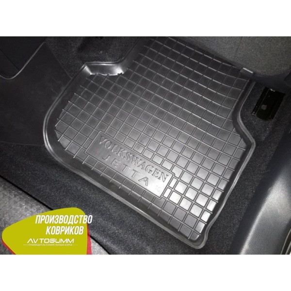 Автомобільні килимки в салон Volkswagen Jetta 2011- (Avto-Gumm)