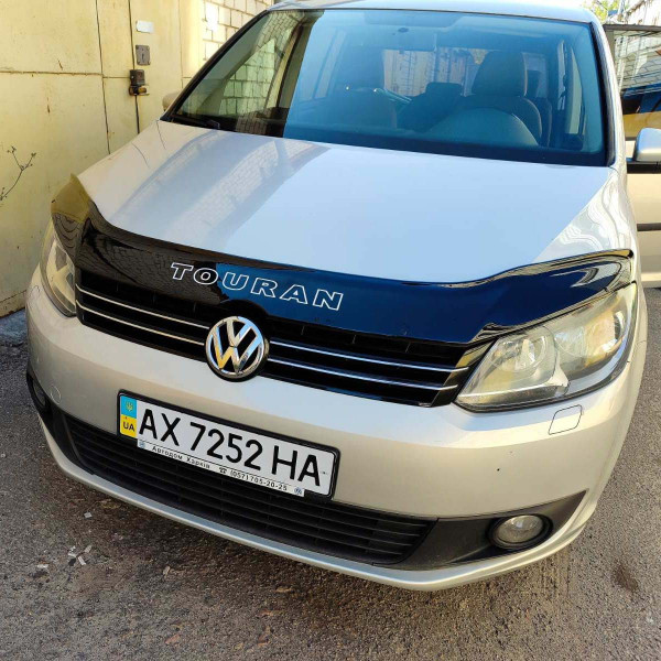 Дефлектор капота мухобійка Volkswagen Touran II 2010-2015 Voron Glass
