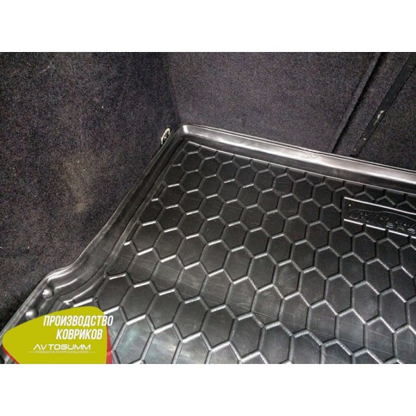 Автомобильный коврик в багажник Volkswagen Golf V 2003- / Golf VI 2009- Universal / Резиновый (Avto-Gumm)