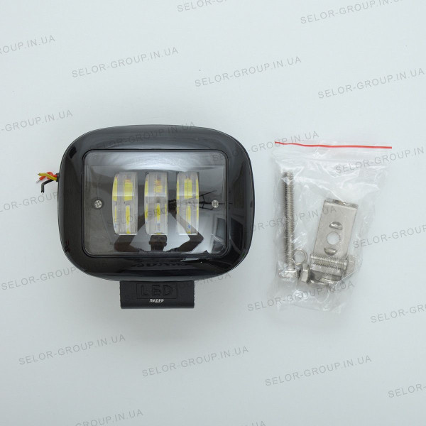 Додаткова LED фара Лінзована з ДХО 120х100х60 мм 45W 5W*3