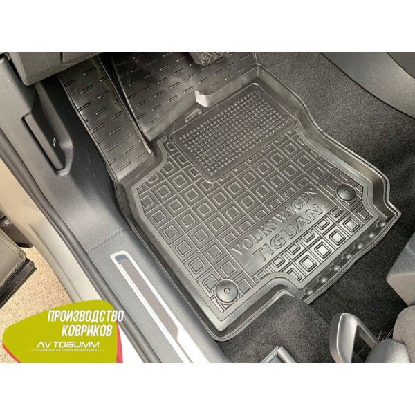 Автомобильные коврики в салон Volkswagen Tiguan 2016- (Avto-Gumm)
