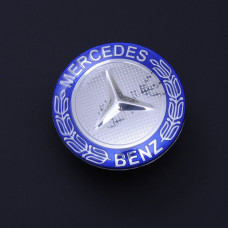 Эмблема для Mercedes 52 мм металлическая скотч