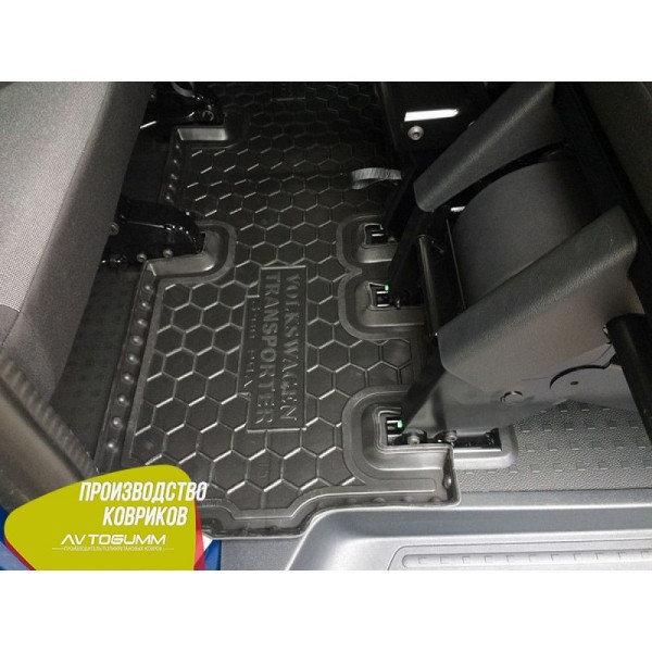 Автомобільні килимки в салон Volkswagen T5 Caravelle 2010- (3-й ряд) з пічкою (Avto-Gumm)