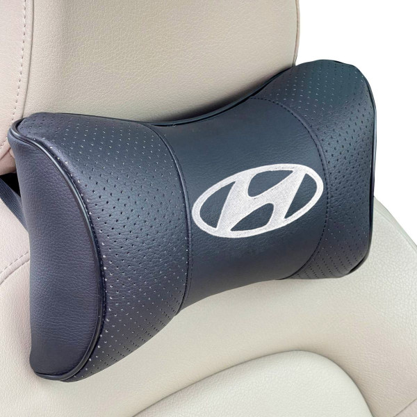 Подушка на подголовник с логотипом Hyundai экокожа Черная 1 шт