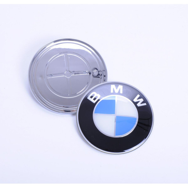 Емблема для Bmw 82 мм пластикова 2 пуклі Оригінал якість