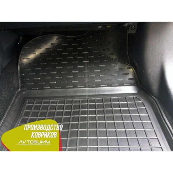 Автомобільні килимки в салон Toyota Corolla 2013-2019 (Avto-Gumm)