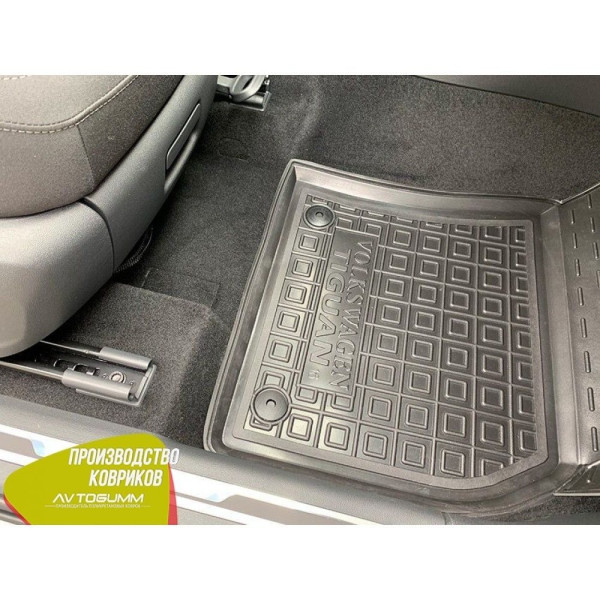 Автомобильные коврики в салон Volkswagen Tiguan 2016- (Avto-Gumm)