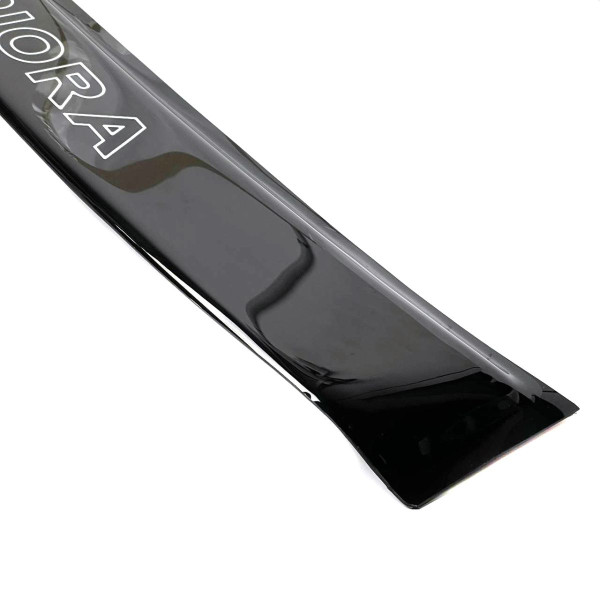Cпойлер заднього скла козирок для Ваз Priora 2170 Седан Voron Glass