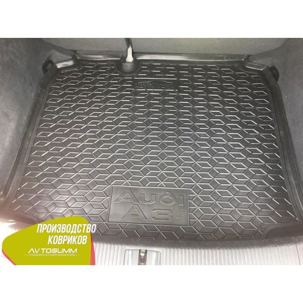 Автомобільний килимок в багажник Audi A3 2004-2012 Hatchback / Гумовий (Avto-Gumm)