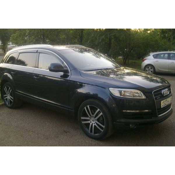 Дефлектори вікон вітровики для Audi Q7 2006-2015 Хром молдинг