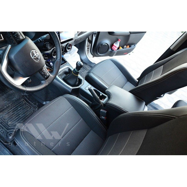 Авточохли модельні MW Brothers для Toyota Hi-Lux c 2015