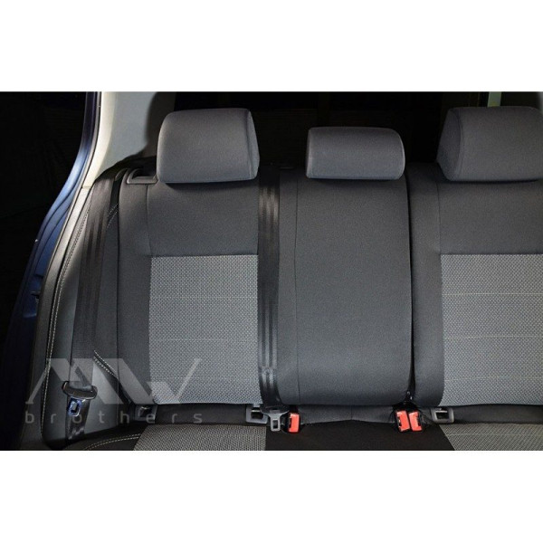 Авточохли модельні MW Brothers для Volkswagen Golf V c 2003