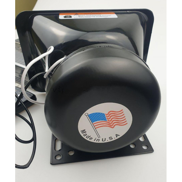 Спецсигнал СГУ FEDERAL POLICE SIREN 8200BT 12V 200W рупор микрофон блок bluetooth 8 мелодий