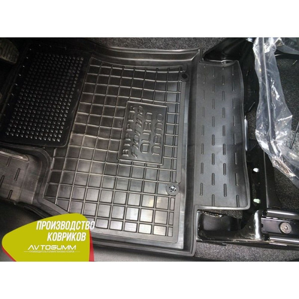 Автомобильные коврики в салон Fiat Qubo/Fiorino 08-/Citroen Nemo 07-/Peugeot Bipper 08- (Avto-Gumm)