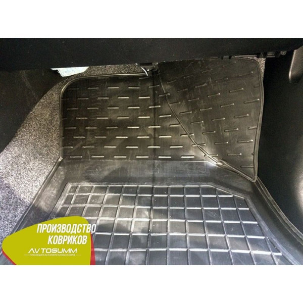 Автомобильные коврики в салон Fiat Qubo/Fiorino 08-/Citroen Nemo 07-/Peugeot Bipper 08- (Avto-Gumm)