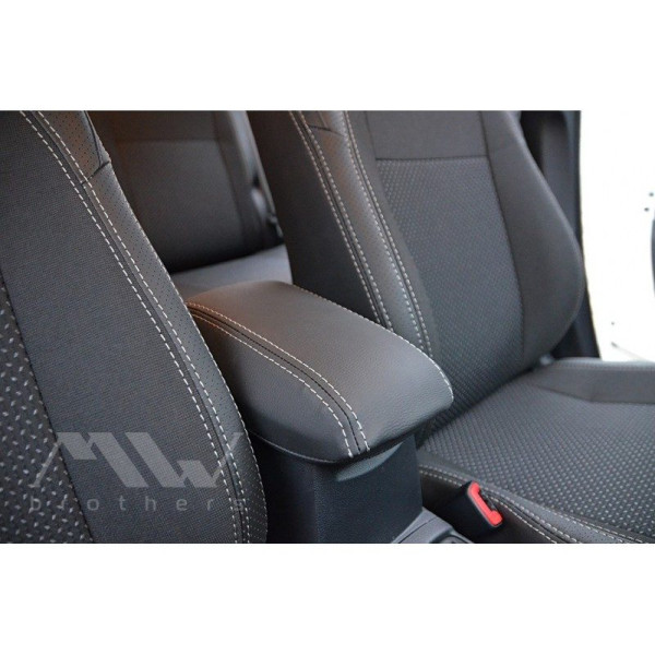 Авточехлы модельные MW Brothers для Toyota Auris c 2013