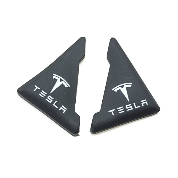 Защита углов двери Tesla 2 шт Резиновые 45х58х47 мм на скотче Черные Усиленные (противоударные чехлы от сколов)