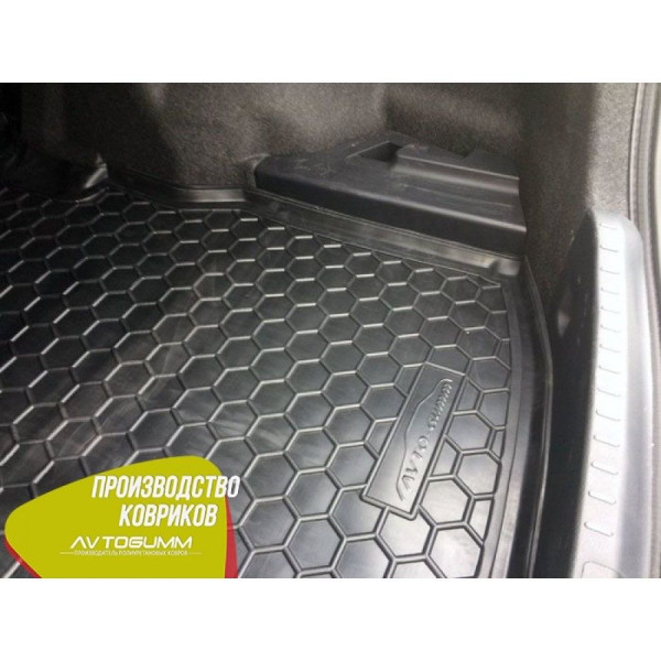Автомобільний Килимок в багажник Toyota Corolla 2013-2019 / Гумо - пластик