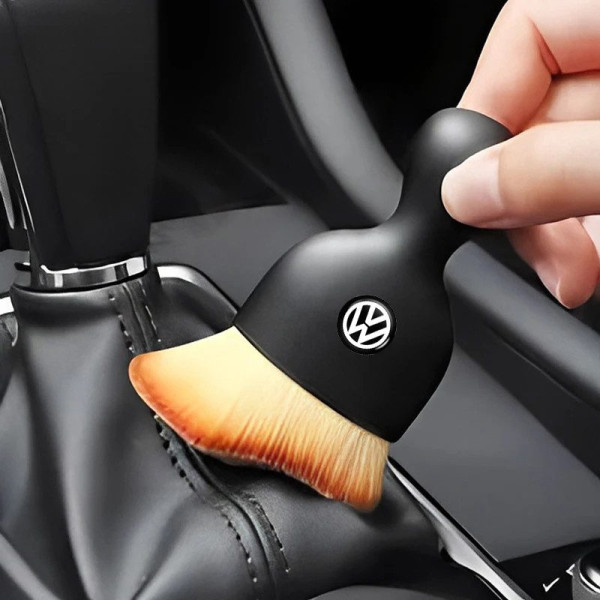 Щетка с логотипом Volkswagen №1 для чистки салона автомобиля