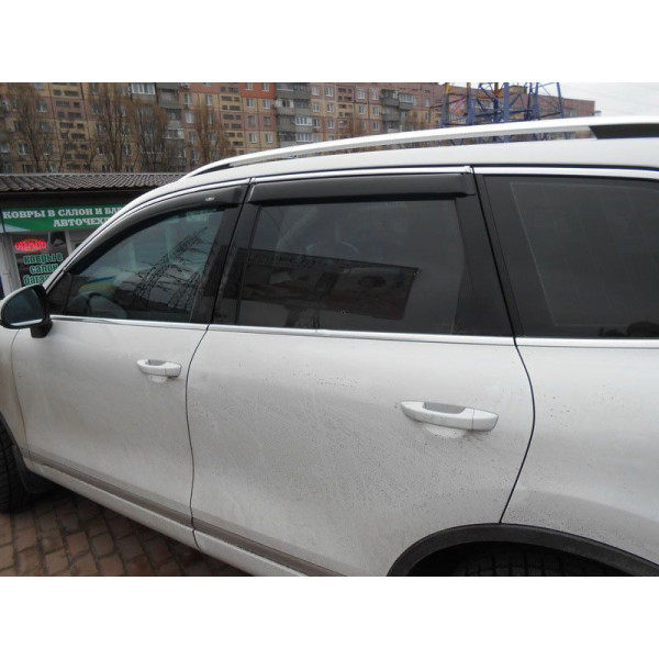 Дефлектори вікон вітровики для Volkswagen Touareg 2010- 4дв Хром молдинг