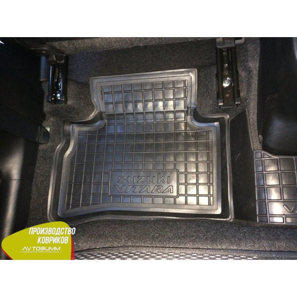 Автомобильные коврики в салон Suzuki Vitara 2014- (Avto-Gumm)