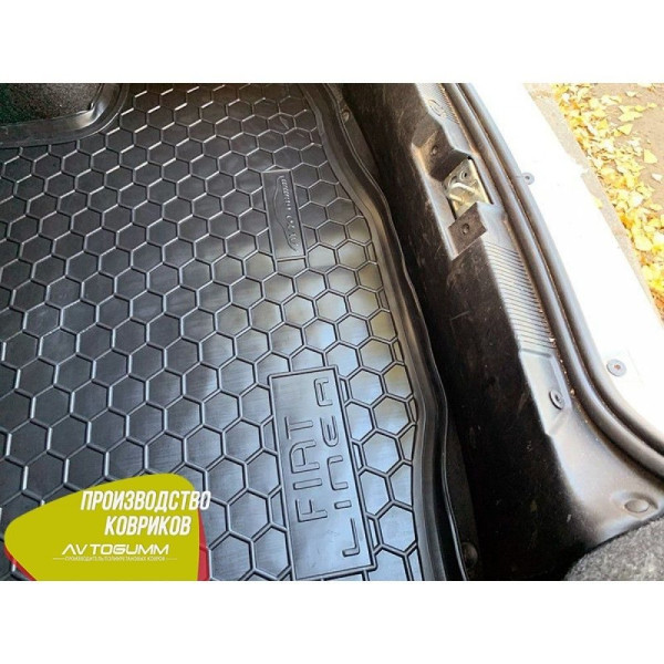 Автомобильный коврик в багажник Fiat Linea 2007- / Резиновый (Avto-Gumm)