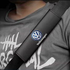 Накладка на ремень безопасности Modena Volkswagen S 350 мм Цветной 3D Логотип Экокожа Чернаая 1 шт