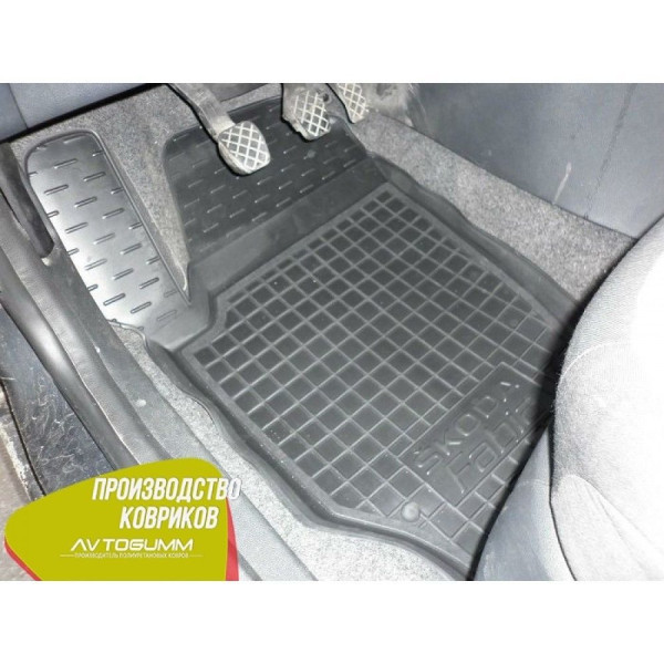 Автомобільні килимки в салоні Skoda Fabia 2 2007-2015 Avto-Gumm