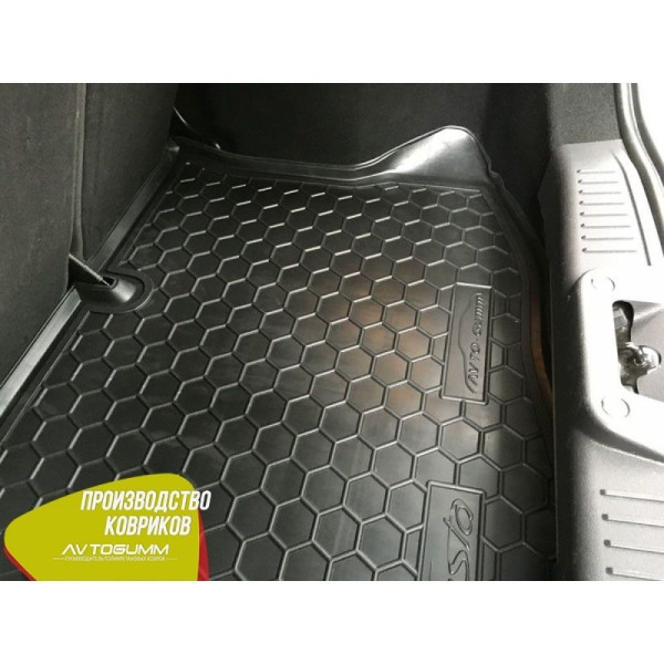 Автомобільний килимок у багажник Ford Fiesta 2008-2015 / Гумо-пластик