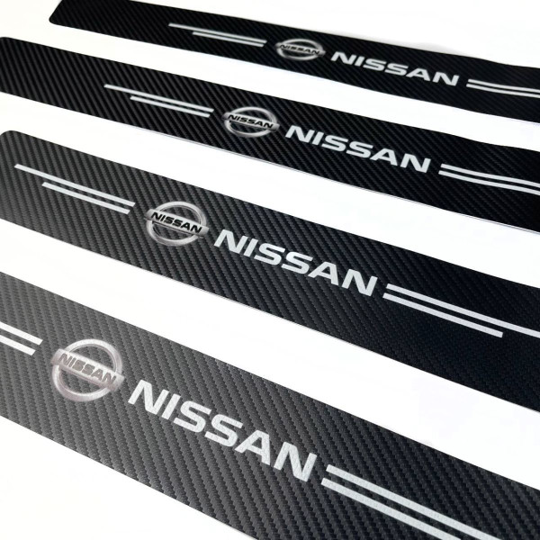Защитная пленка накладка на пороги для Nissan Черный Карбон 4 шт