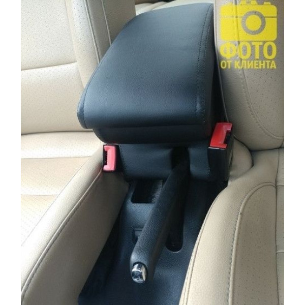 Подлокотник модельный Armrest для Volkswagen Golf IV 97-03 / Bora 99-05 Черный