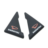 Захист кутів дверей DAIHATSU 2 шт Гумові 45х58х47 мм на скотчі Чорні Посилені (протиударні чохли від сколів)