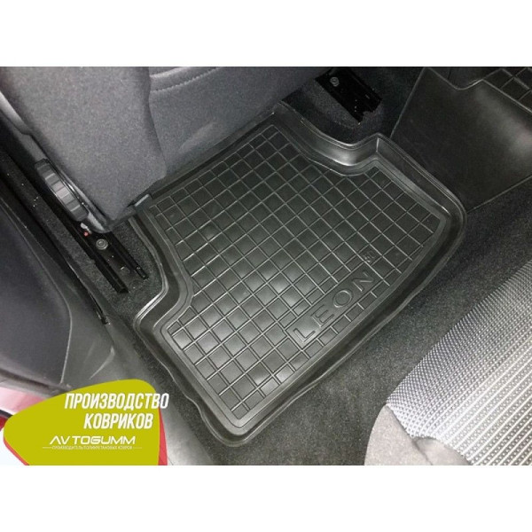 Автомобільні килимки в салон Seat Leon 2013- (5 дверей) (Avto-Gumm)
