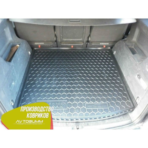 Автомобільний килимок в багажник Volkswagen Touran 2003- / Гумовий (Avto-Gumm)