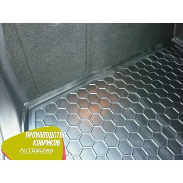 Автомобильный коврик в багажник Ford Focus 3 2011- Universal / Резино - пластик