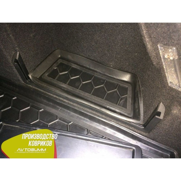 Автомобильный коврик в багажник Volkswagen Passat B6 2005- / B7 2011- Sedan / Резино - пластик