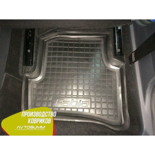 Автомобільні килимки в салон Skoda Fabia 3 2015- (Avto-Gumm)