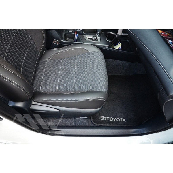 Авточохли модельні MW Brothers для Toyota RAV-4 c 2013