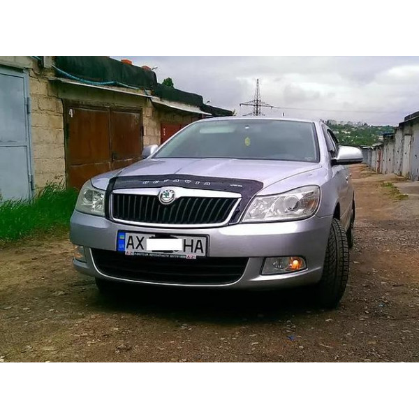 Дефлектор капоту мухобійка Skoda Octavia A5 2004-2013