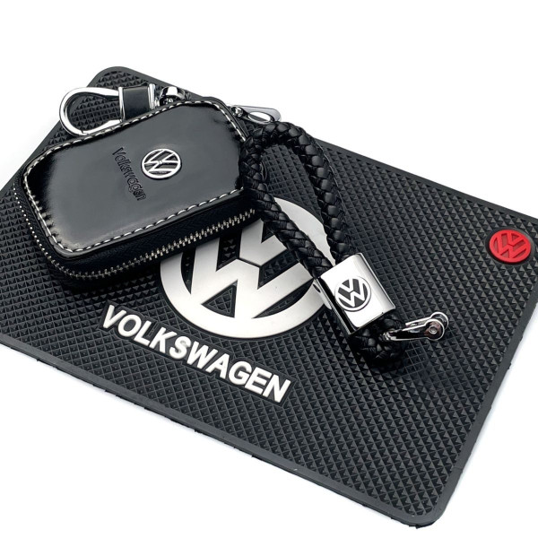 Подарунковий набір №66 для Volkswagen / Килимок Торпеди / Брелок / Чохол шкіра Наппа