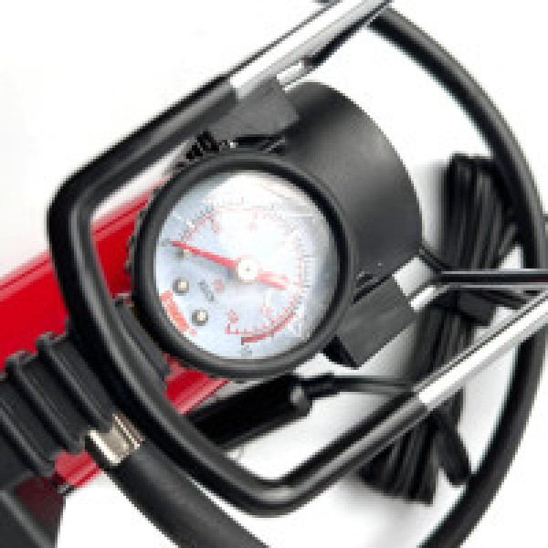 Автомобільний компресор Штурмовик 12v / 150вт / 37л / 7 атм / 15А (AC-27)