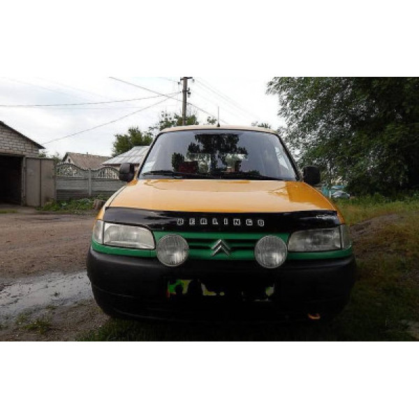 Дефлектор капота мухобойка Citroen Berlingo 1996-2002 Євро кріплення (Vip Tuning) CN06