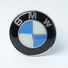 Емблема для Bmw 74 мм пластикова 2 Пуклі