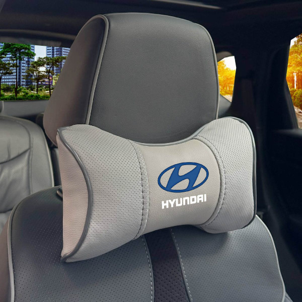 Подушка на подголовник с логотипом Hyundai Экокожа 3D Цветной лого Серые-Серый кант 1 шт