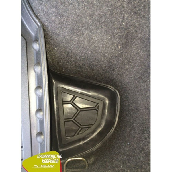 Автомобильный коврик в багажник Nissan Qashqai 2007-2010 / Резиновый (Avto-Gumm)