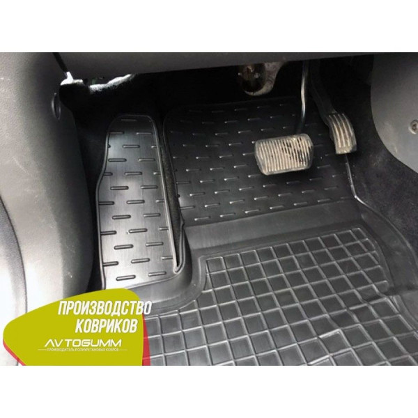 Автомобильные коврики в салон Ford C-Max 2002-2010 (Avto-Gumm)