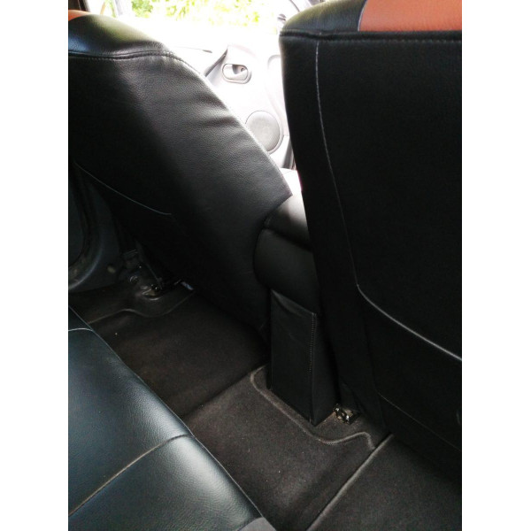 Подлокотник модельный Armrest для Renault Logan / Sandero 2004- Черный