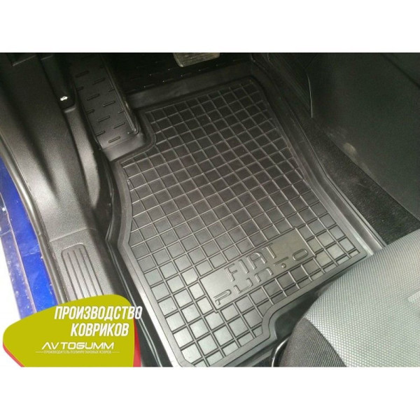 Автомобільні килимки в салон Fiat Punto 2005- (Avto-Gumm)