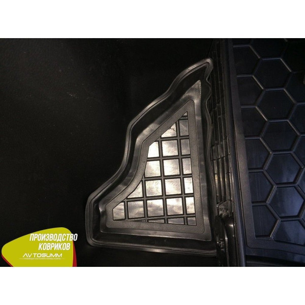 Автомобильный коврик в багажник Suzuki Vitara 2014- / Резиновый (Avto-Gumm)